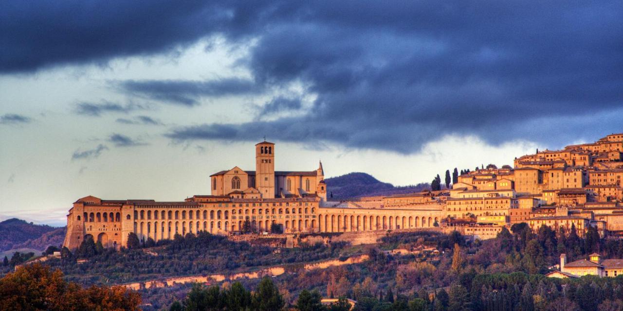 MontefrancoLa Residenza Dei Nonniアパートメント エクステリア 写真