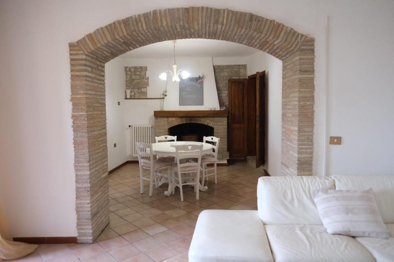 MontefrancoLa Residenza Dei Nonniアパートメント エクステリア 写真
